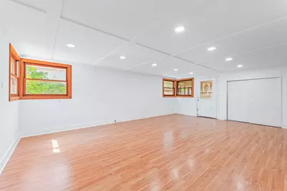 406 Marion Avenue, Big Rapids, MI 49307 - Photo 9