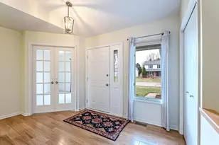 396 Berkshire Dr, Saline, MI 48176 - Photo 5