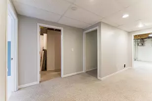 396 Berkshire Dr, Saline, MI 48176 - Photo 39