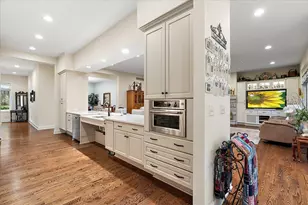 2666 Heritage Way, Stevensville, MI 49127 - Photo 9