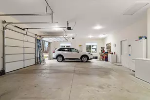 2666 Heritage Way, Stevensville, MI 49127 - Photo 37