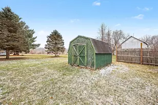 265 S Tabor St, Lyons, MI 48851 - Photo 17