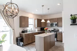 251 Quartz Wy, White Lake, MI 48386 - Photo 13