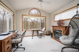 5923 West Lyn Haven Dr SE, Grand Rapids, MI 49512 - Photo 5