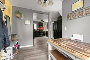 2023 Michael Ave SW, Wyoming, MI 49509 - Photo 9