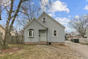 2023 Michael Ave SW, Wyoming, MI 49509 - Photo 1