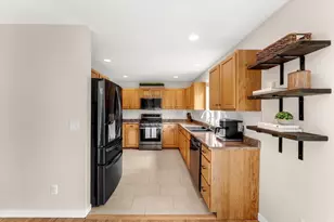 8522 Pebble Dr NE, Rockford, MI 49341 - Photo 13