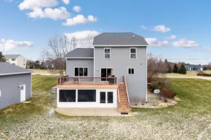 8522 Pebble Dr NE, Rockford, MI 49341 - Photo 51