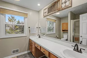 2145 Aspenwood Dr, Holt, MI 48842 - Photo 23