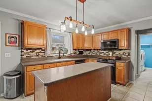 2145 Aspenwood Dr, Holt, MI 48842 - Photo 13