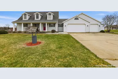 914 Jackson Street SW, Grandville, MI 49418 - Photo 5