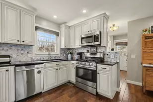 254 Ridgewood Ct, Ionia, MI 48846 - Photo 9