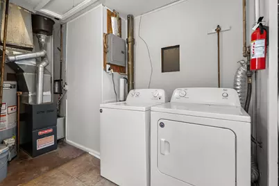 826 Fulton Street, Kalamazoo, MI 49001 - Photo 9