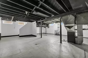 17217 Plainview Ave, Detroit, MI 48219 - Photo 25