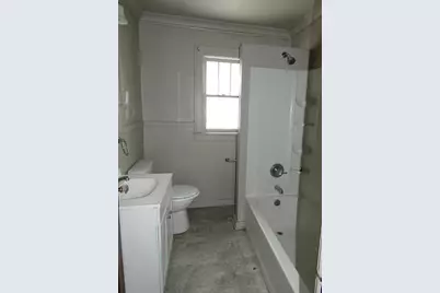 627 E Main Street, Benton Harbor, MI 49022 - Photo 15