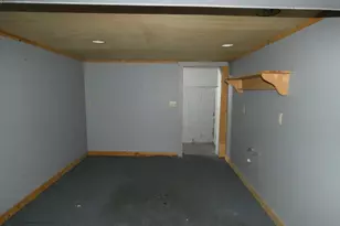 627 E Main St, Benton Harbor, MI 49022 - Photo 25