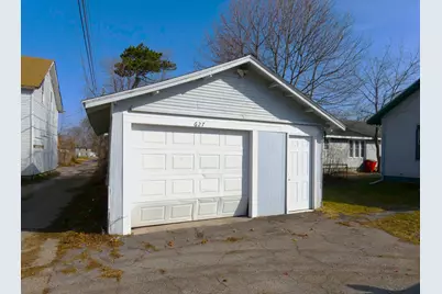 627 E Main Street, Benton Harbor, MI 49022 - Photo 5