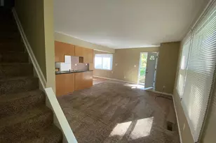 260 W Unadilla St, Pinckney, MI 48169 - Photo 13