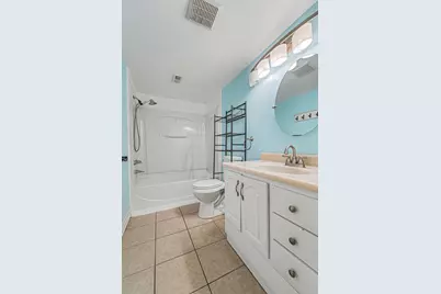 2070 Fort Street #G-4, Trenton, MI 48183 - Photo 7