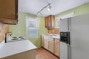 1710 N Park St, Kalamazoo, MI 49007 - Photo 5