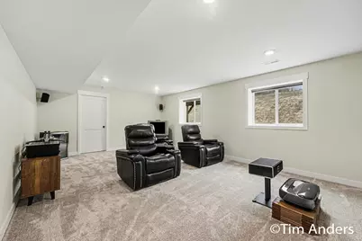 3768 Eastern Avenue NE, Grand Rapids, MI 49525 - Photo 17