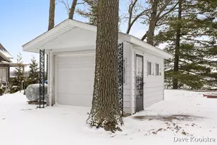 10904 S Minising Ct, Baldwin, MI 49304 - Photo 9