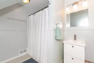 808 Wisconsin Ave, Saint Joseph, MI 49085 - Photo 17