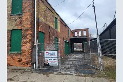 312 N Martin Luther King Junior Drive, Jackson, MI 49201 - Photo 5