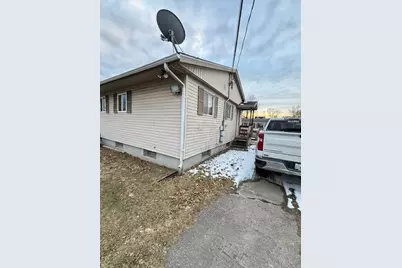 1302 N Eaton Street, Albion, MI 49224 - Photo 5