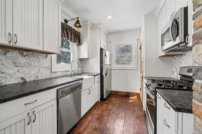 2407 Fairfield Avenue, Kalamazoo, MI 49048 - Photo 5