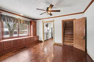 2407 Fairfield Ave, Kalamazoo, MI 49048 - Photo 7