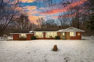 2095 Lakeshore Dr, Fennville, MI 49408 - Photo 25
