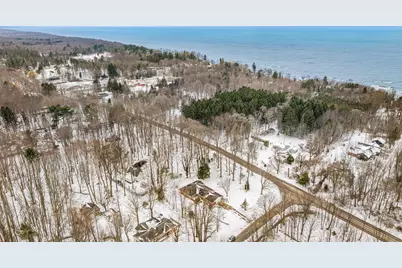 2095 Lakeshore Drive, Fennville, MI 49408 - Photo 3