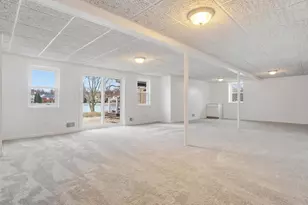 36580 N Pointe Dr, New Baltimore, MI 48047 - Photo 39