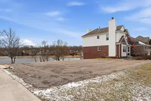 36580 N Pointe Dr, New Baltimore, MI 48047 - Photo 59