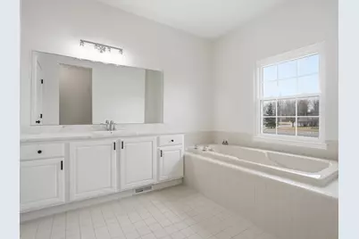 36580 N Pointe Drive, New Baltimore, MI 48047 - Photo 29