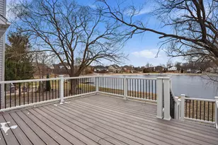 36580 N Pointe Dr, New Baltimore, MI 48047 - Photo 47