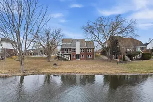 36580 N Pointe Dr, New Baltimore, MI 48047 - Photo 63