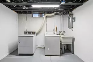 25229 Franklin Terrace, South Lyon, MI 48178 - Photo 19