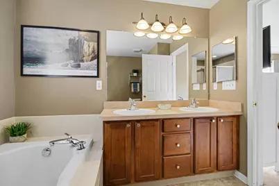 536 Boulderstone Lane, Chelsea, MI 48118 - Photo 17