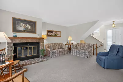 2811 S Wooddale Drive, Jackson, MI 49203 - Photo 7