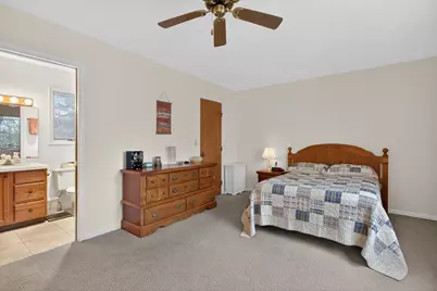 2811 S Wooddale Drive, Jackson, MI 49203 - Photo 33