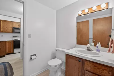 2811 S Wooddale Drive, Jackson, MI 49203 - Photo 25