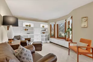 2719 Pine Dunes Dr SW, Wyoming, MI 49418 - Photo 7