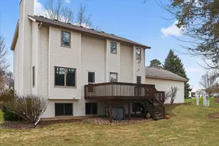 2719 Pine Dunes Dr SW, Wyoming, MI 49418 - Photo 43