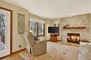 2719 Pine Dunes Dr SW, Wyoming, MI 49418 - Photo 15