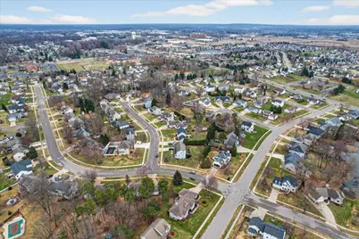 2719 Pine Dunes Drive SW, Wyoming, MI 49418 - Photo 45