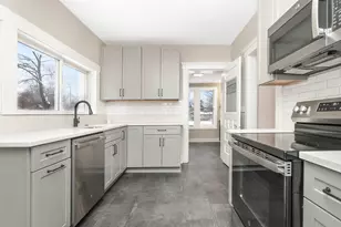 814 W Jefferson St, Ann Arbor, MI 48103 - Photo 7