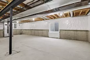 7200 Chandler Dr, Van Buren Township, MI 48111 - Photo 31