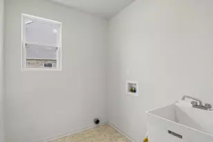 7200 Chandler Dr, Van Buren Township, MI 48111 - Photo 19